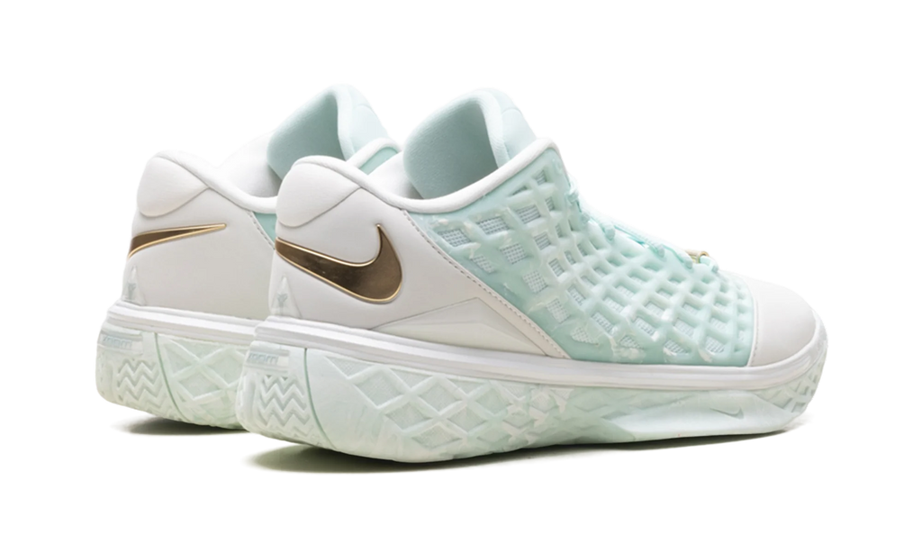 Kobe 3 Low Protro "CHBL" IX2017 100