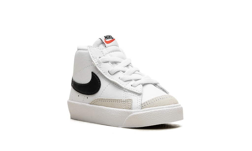 Blazer Mid '77 "White/Black" DA4088 100