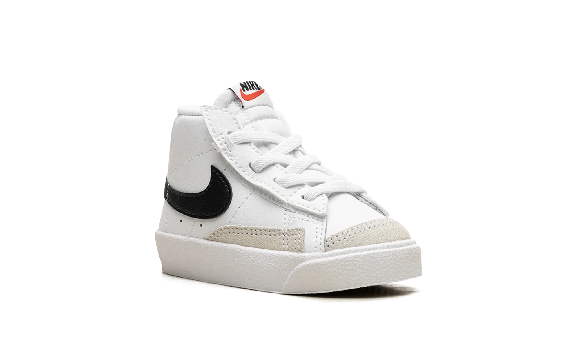 Blazer Mid '77 "White/Black" DA4088 100