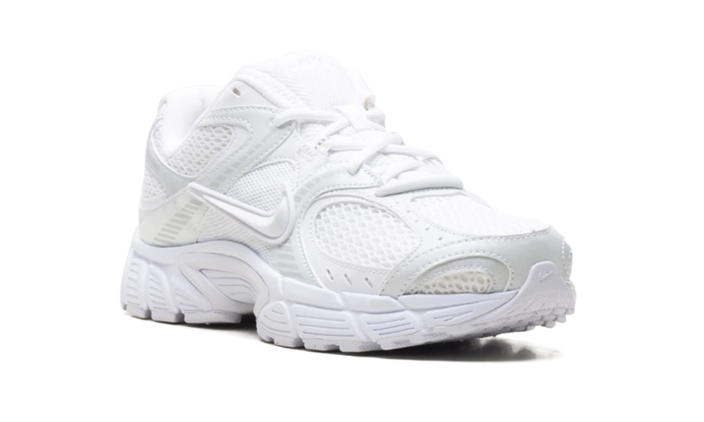 V5 RNR WMNS "White Black Metallic Silver" HQ7901 101
