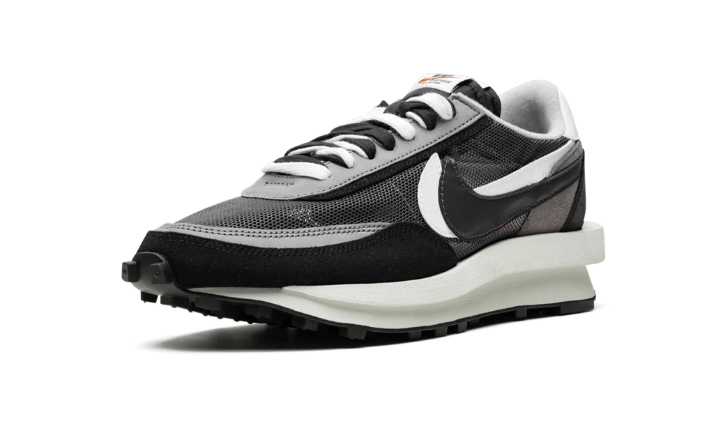 LDWaffle "Sacai - Dark Grey" BV0073 001