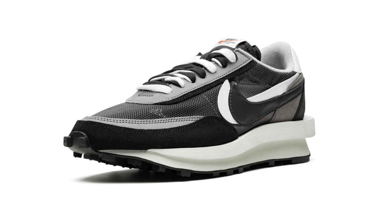 LDWaffle "Sacai - Dark Grey" BV0073 001