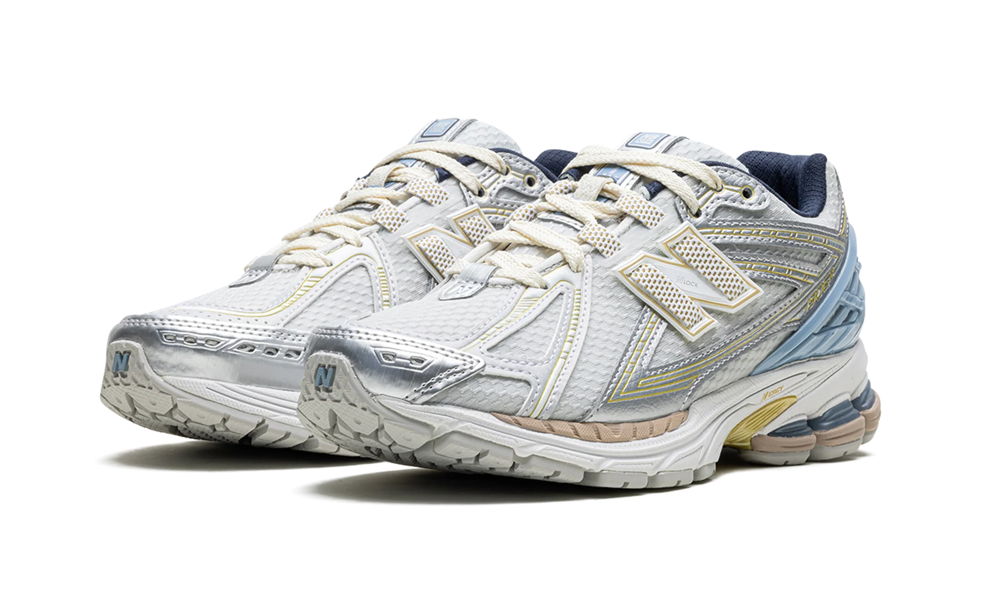 1906R "Kith- White" M1906RKC