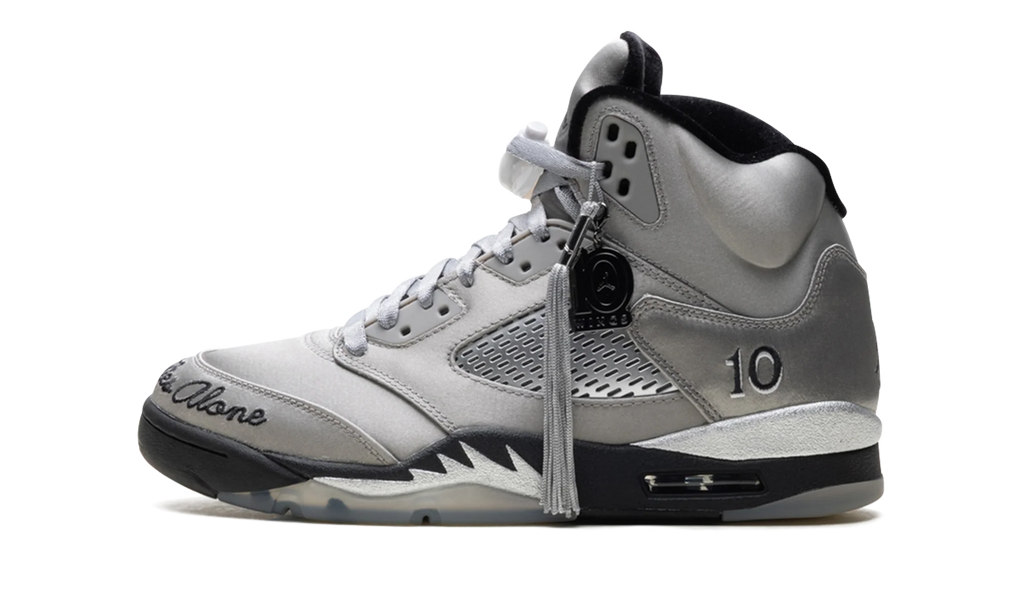 Air Jordan 5 Retro WMNS "Wings (2025)" IO2038 001