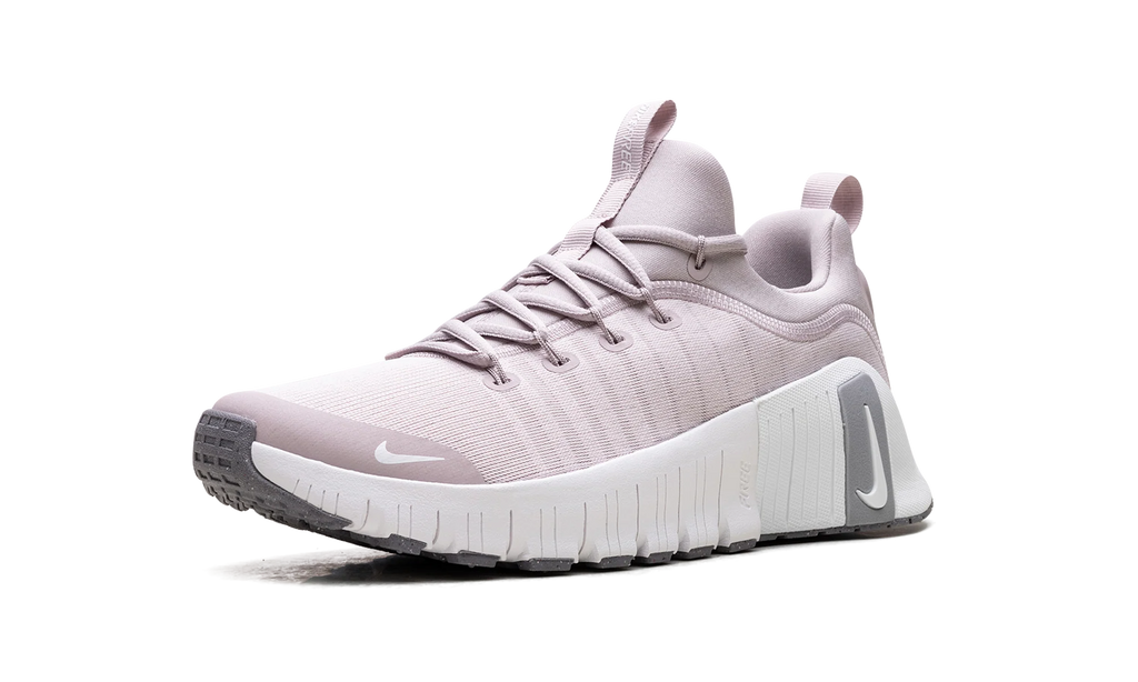 Free Metcon 6 WMNS "Platinum Violet" FJ7126 002