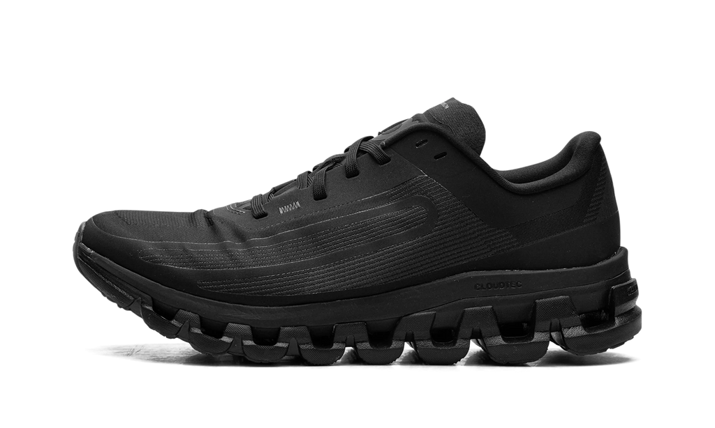 Cloudflow 4 WMNS "IKON Magnet Black" 3WE30272130