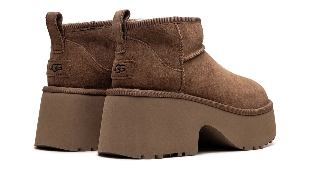 Classic Ultra Mini New Heights Boot WMNS "Chestnut" 1158311 CHE