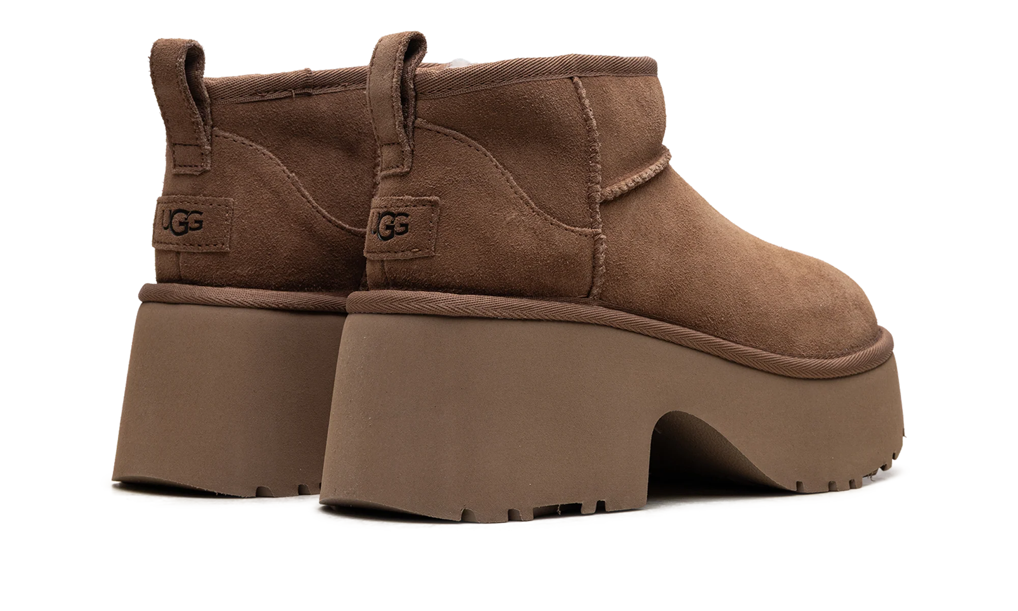 Classic Ultra Mini New Heights Boot WMNS "Chestnut" 1158311 CHE