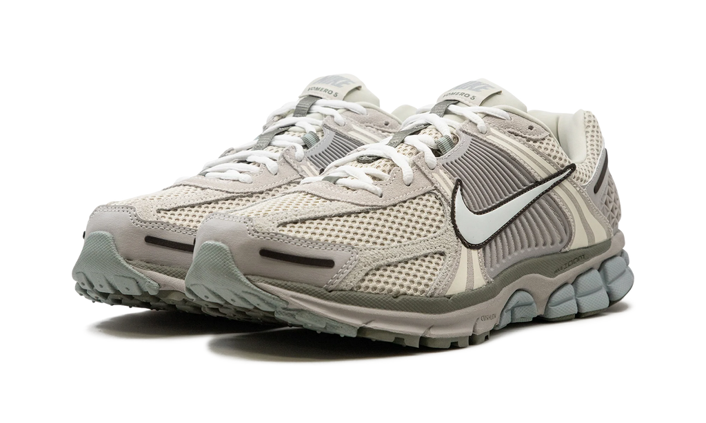 Air Zoom Vomero 5 "Light Orewood Brown" FZ3653 104