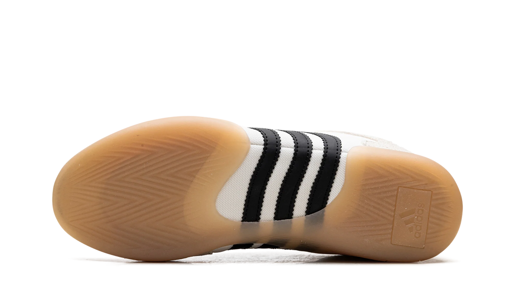 Ballerina "Bad Bunny - Off White" JQ9229
