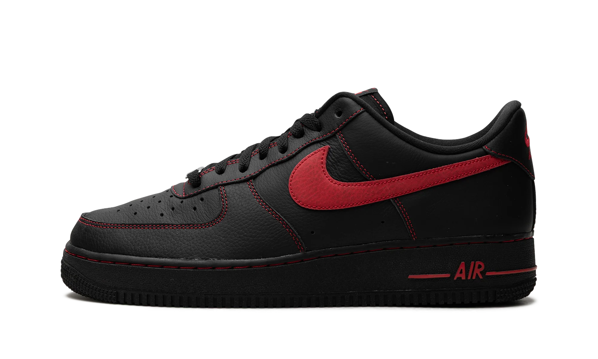 Air Force 1 Low '07 LV8 "Bred" HQ2037 005