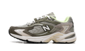 725v1 "Olivine Dark Moss" ML725UE