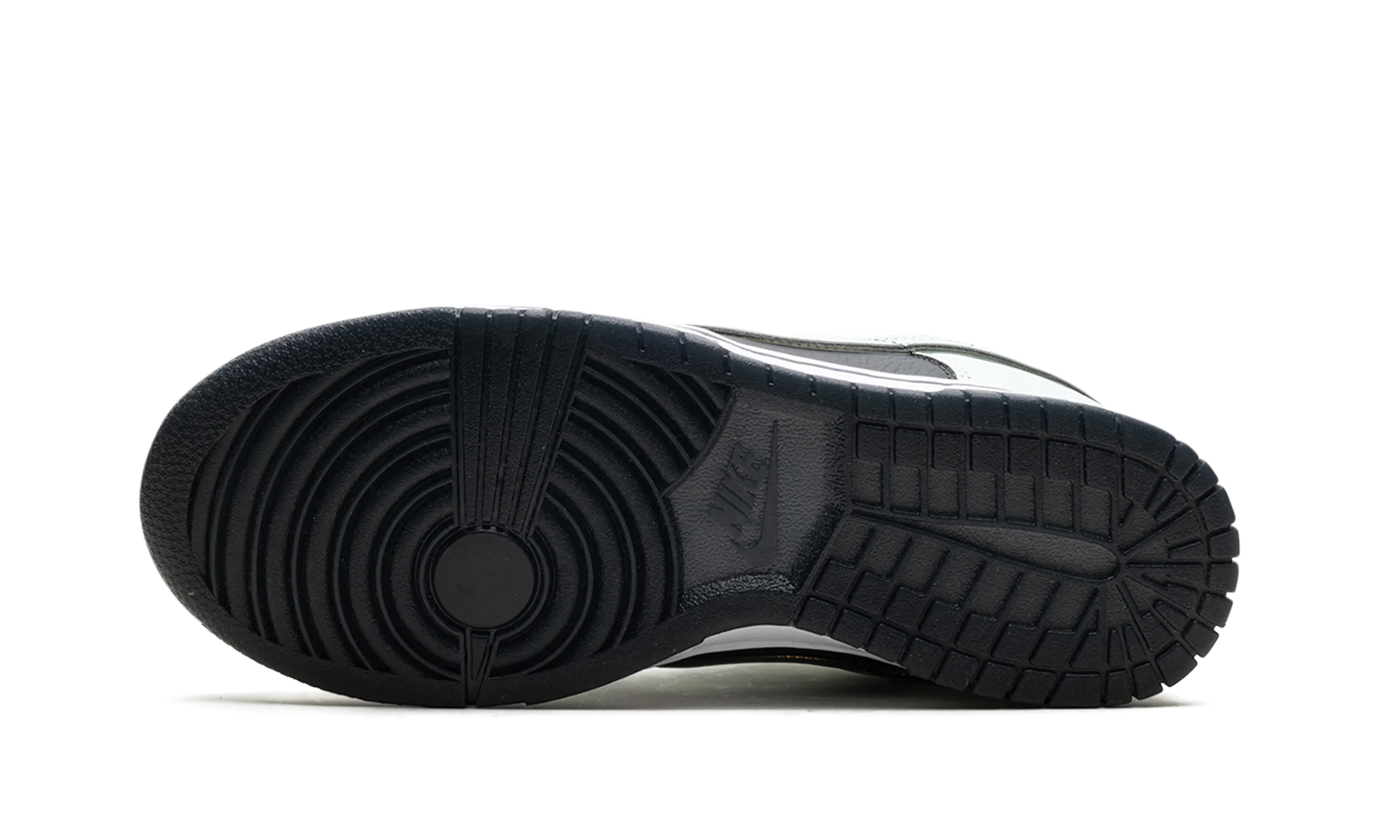 Dunk Low "Dark Smoke Grey / Barely Green" FZ1670 001