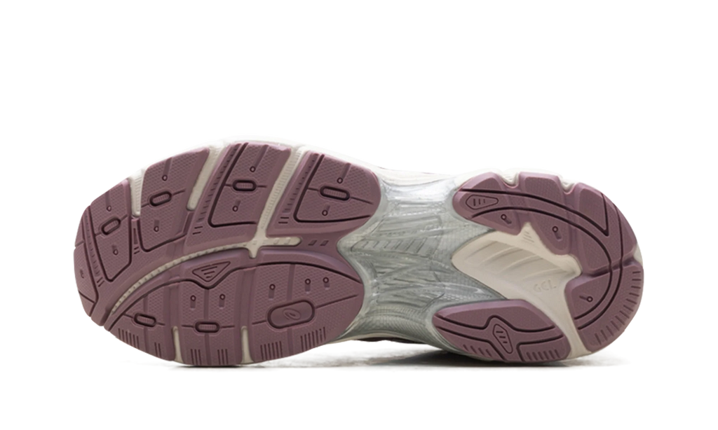 GT-2160 WMNS "Cream Purple Oxide" 1202A533 100
