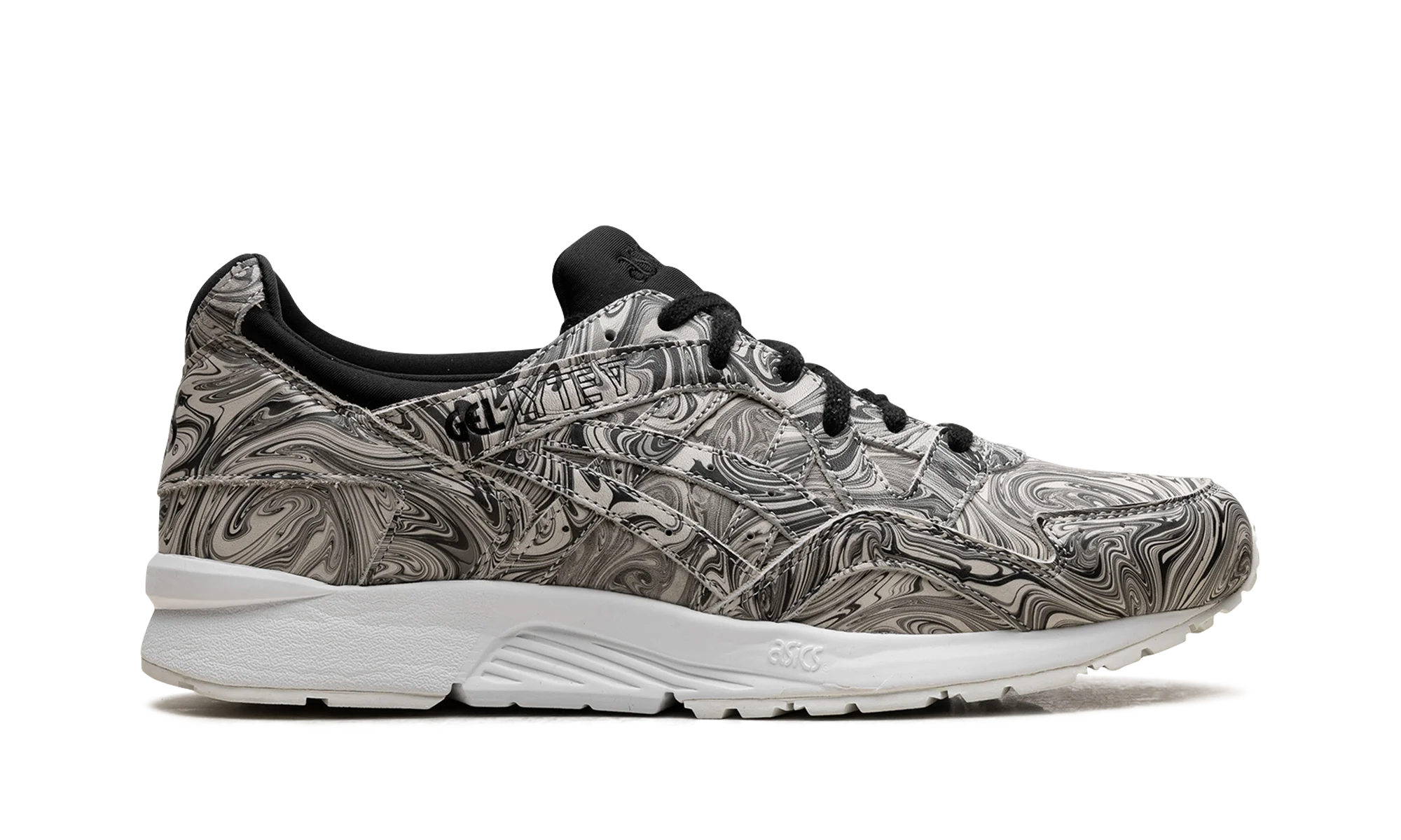 Gel Lyte V "White/Black" HL7S2 0190