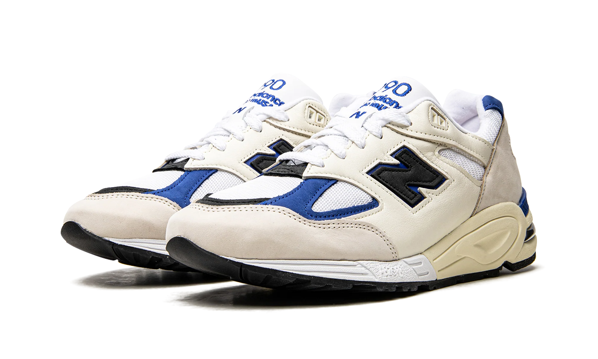 990v2 "Made In USA White/Blue" M990WB2