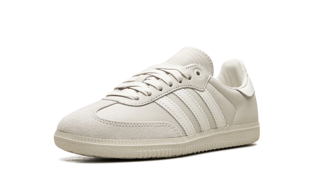 Samba "Pharrell Williams - Cloud White" ID9067