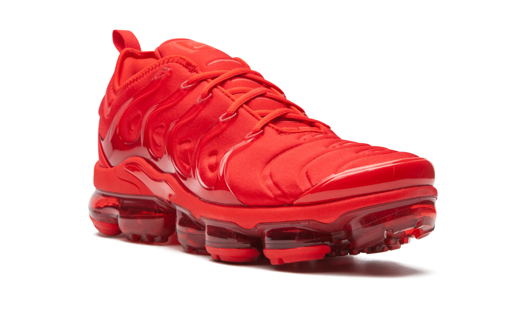 Air VaporMax Plus "TRIPLE RED" CW6973 600