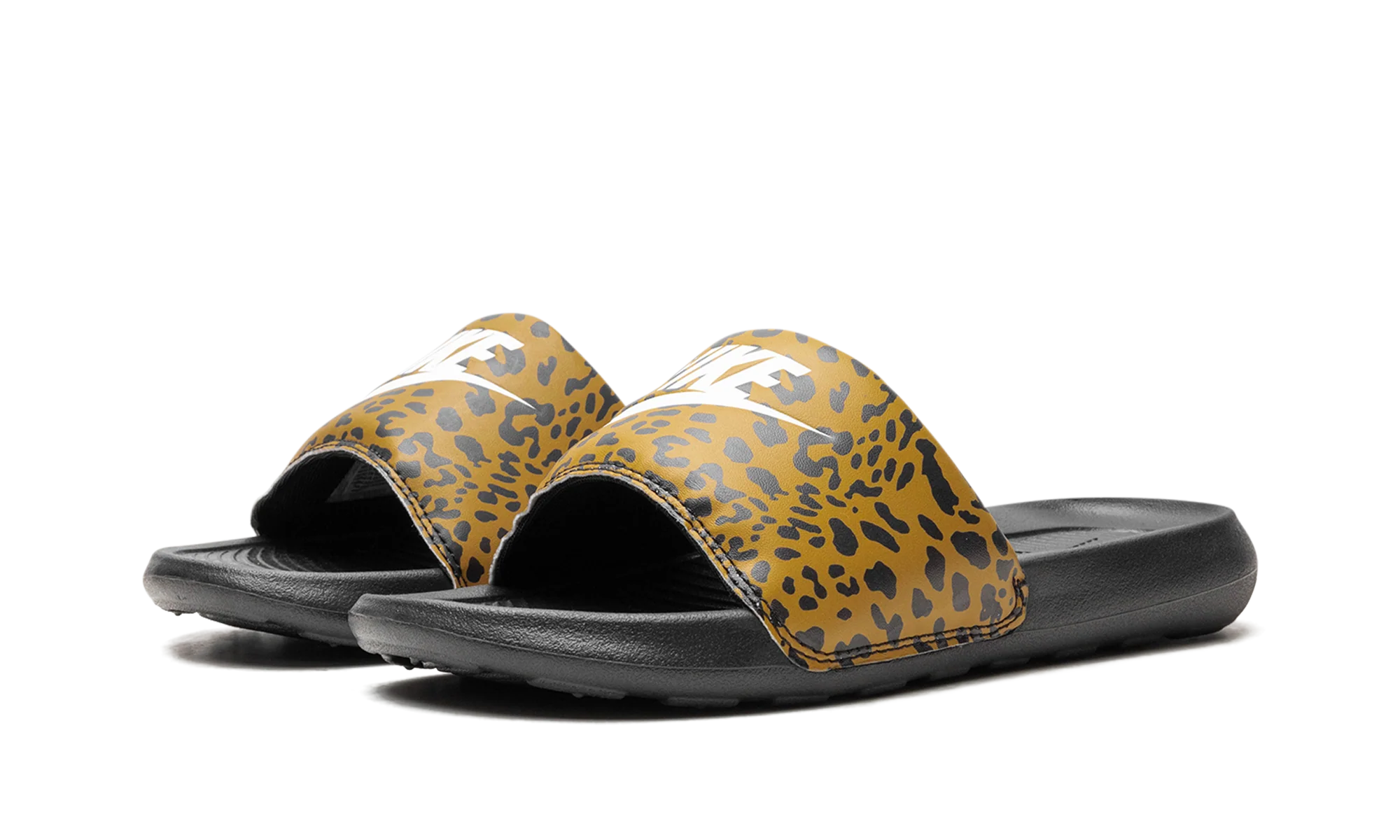 VICTORI ONE MNS WMNS "Cheetah Print" CN9676 700