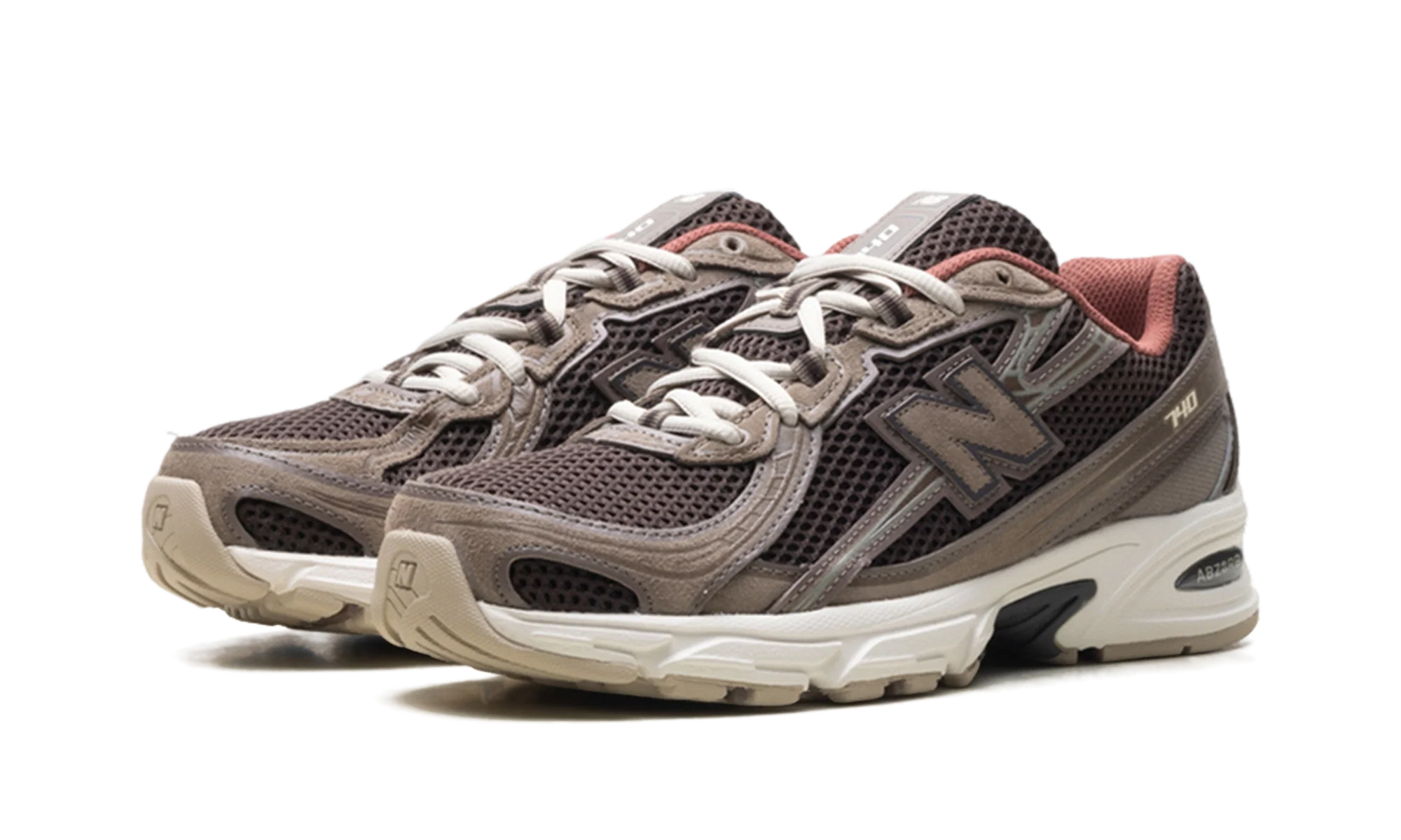 740 "Cortado Thunder Brown" U7407LE