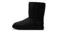 Classic Short II Boot WMNS "Black" 1016223 BLK