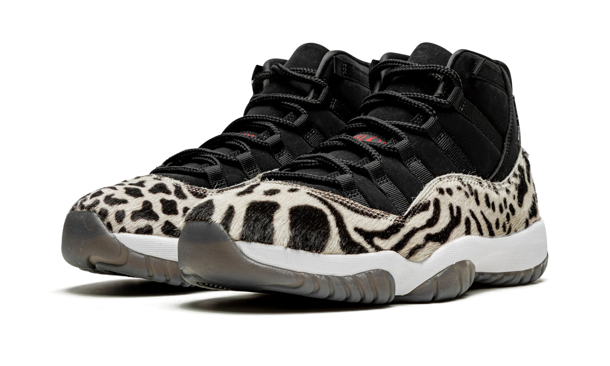 AIR JORDAN 11 WMNS "Animal Instinct" AR0715 010
