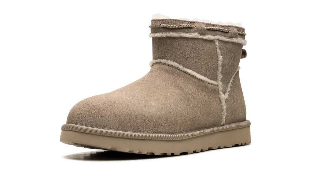 Classic Mini Shearling Braid WMNS "Dune" 1166751 DUNE