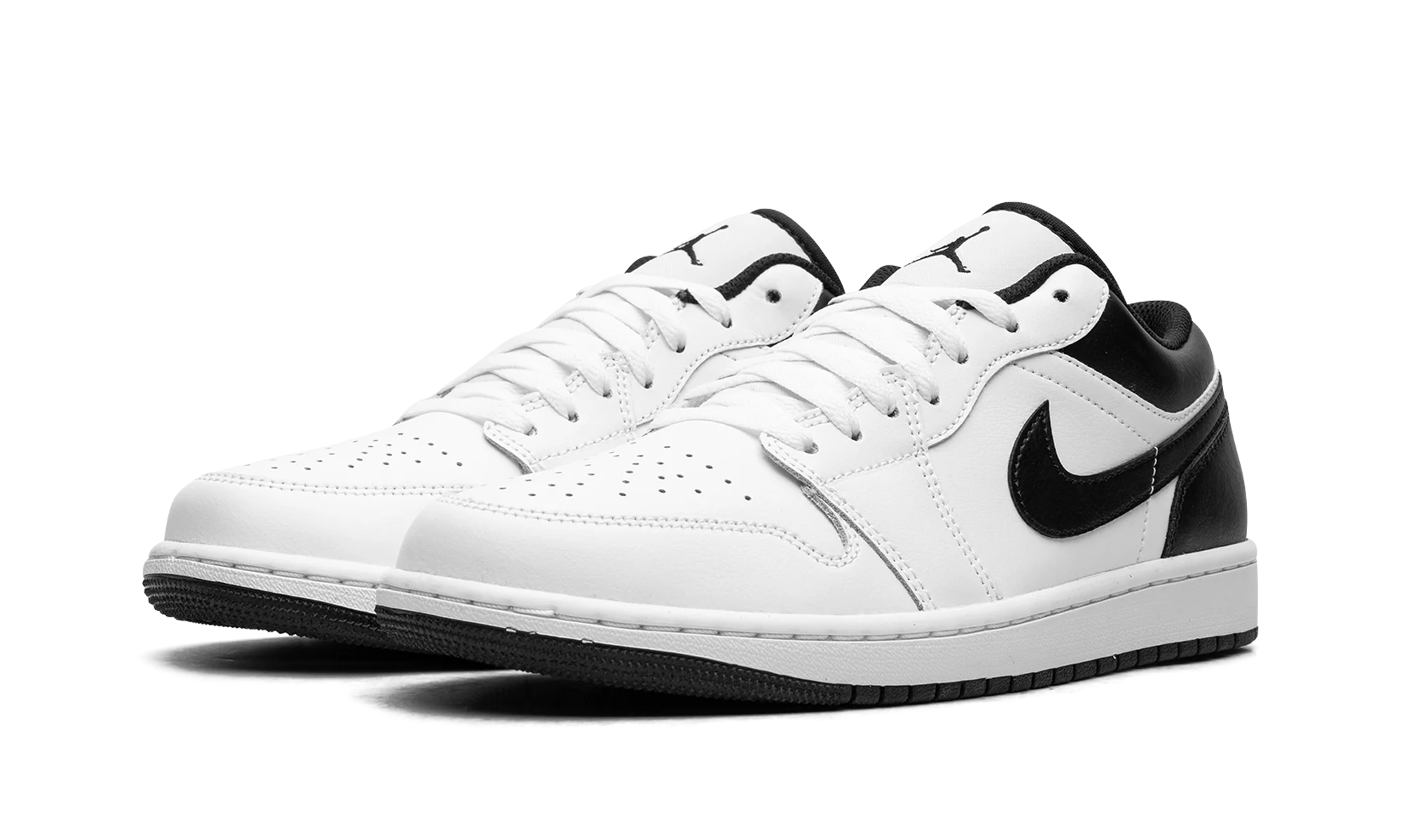 Air Jordan 1 Low "White/Black" 553558 132