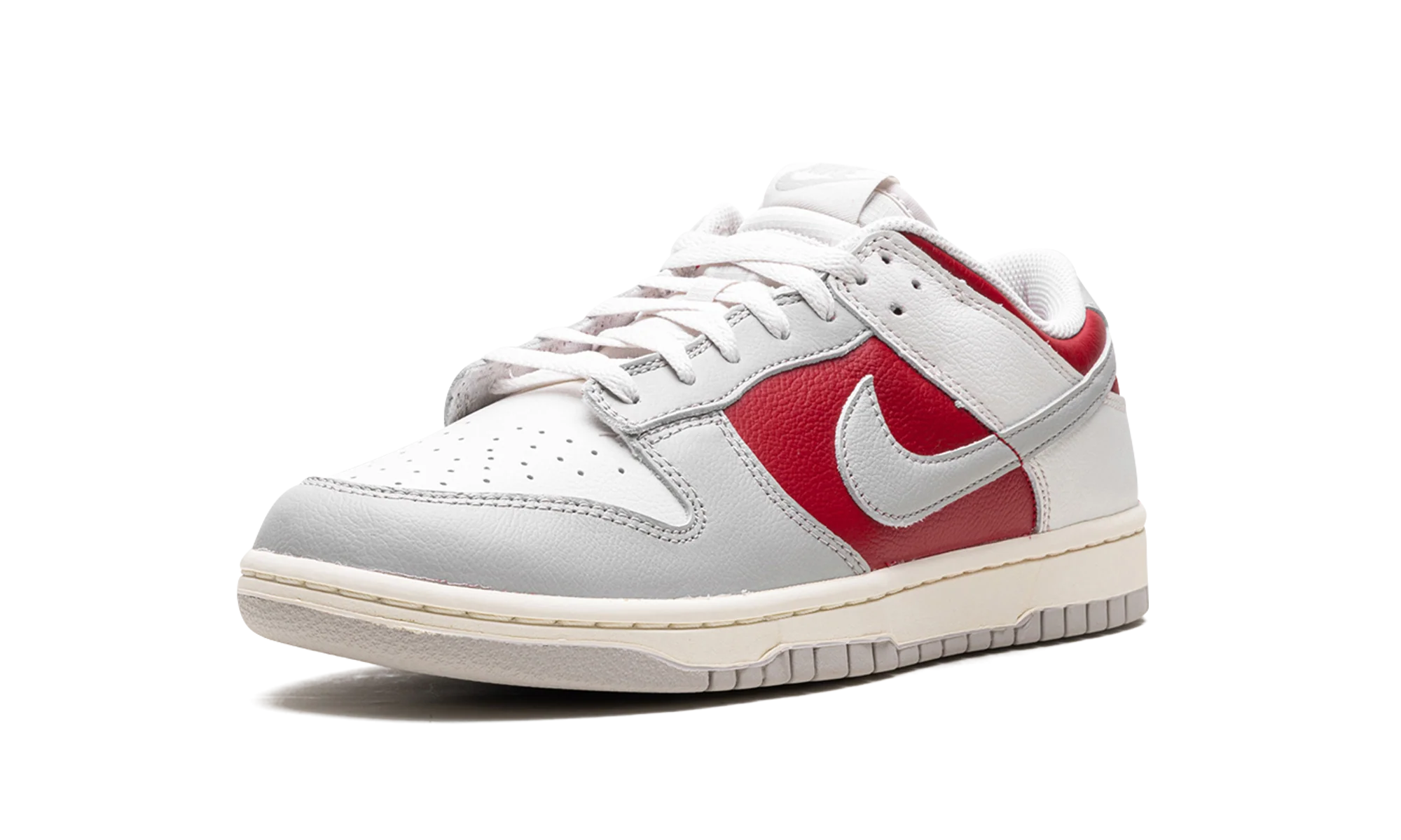 Dunk Low "Ultraman" HJ9093 030