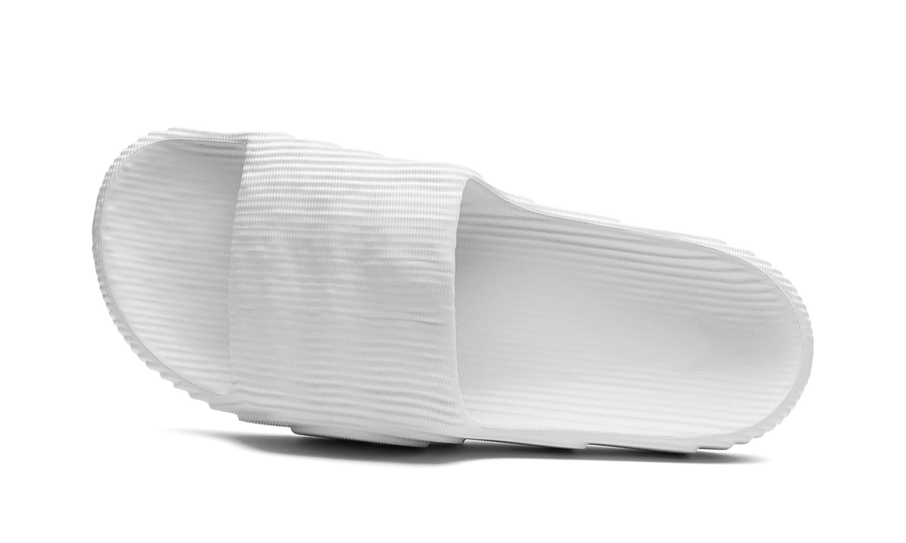 Adilette 22 "Crystal White" HQ4672