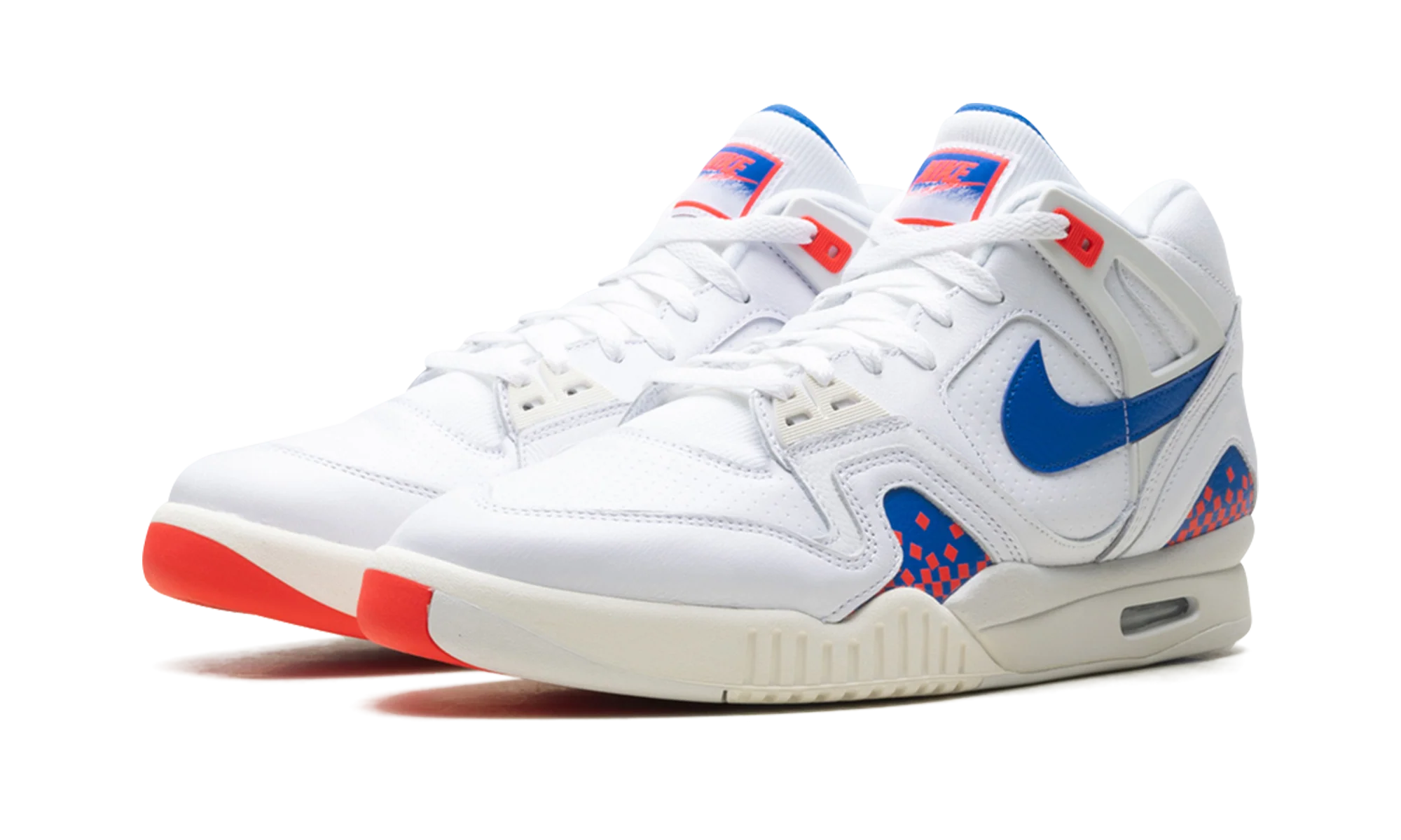 Air Tech "Pixel Court (2025)" FZ9033 102