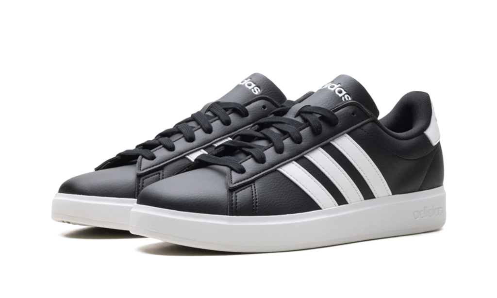 Grand Court 2.0 "Black White" GW9196
