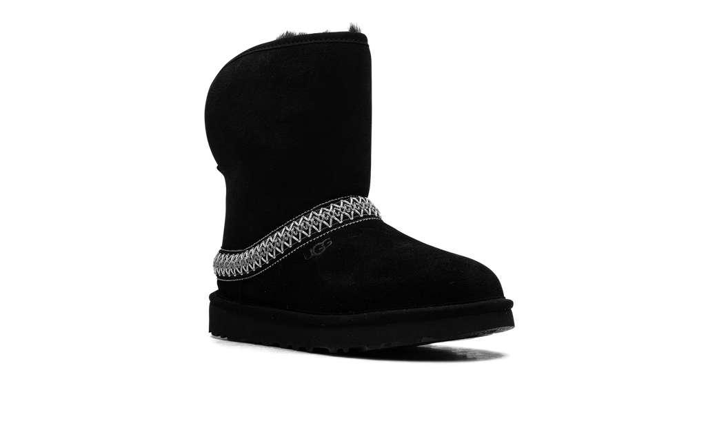 Classic Short Crescent Boot WMNS "Black" 1161770 BLK