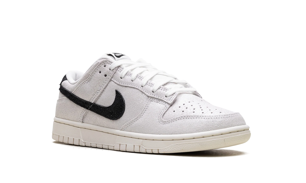 Dunk Low SE WMNS "Team Red" HQ3502 100