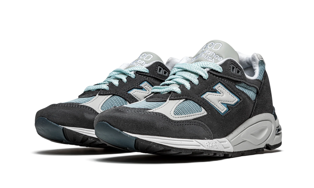 M990KT2 "Kith" M990KT2