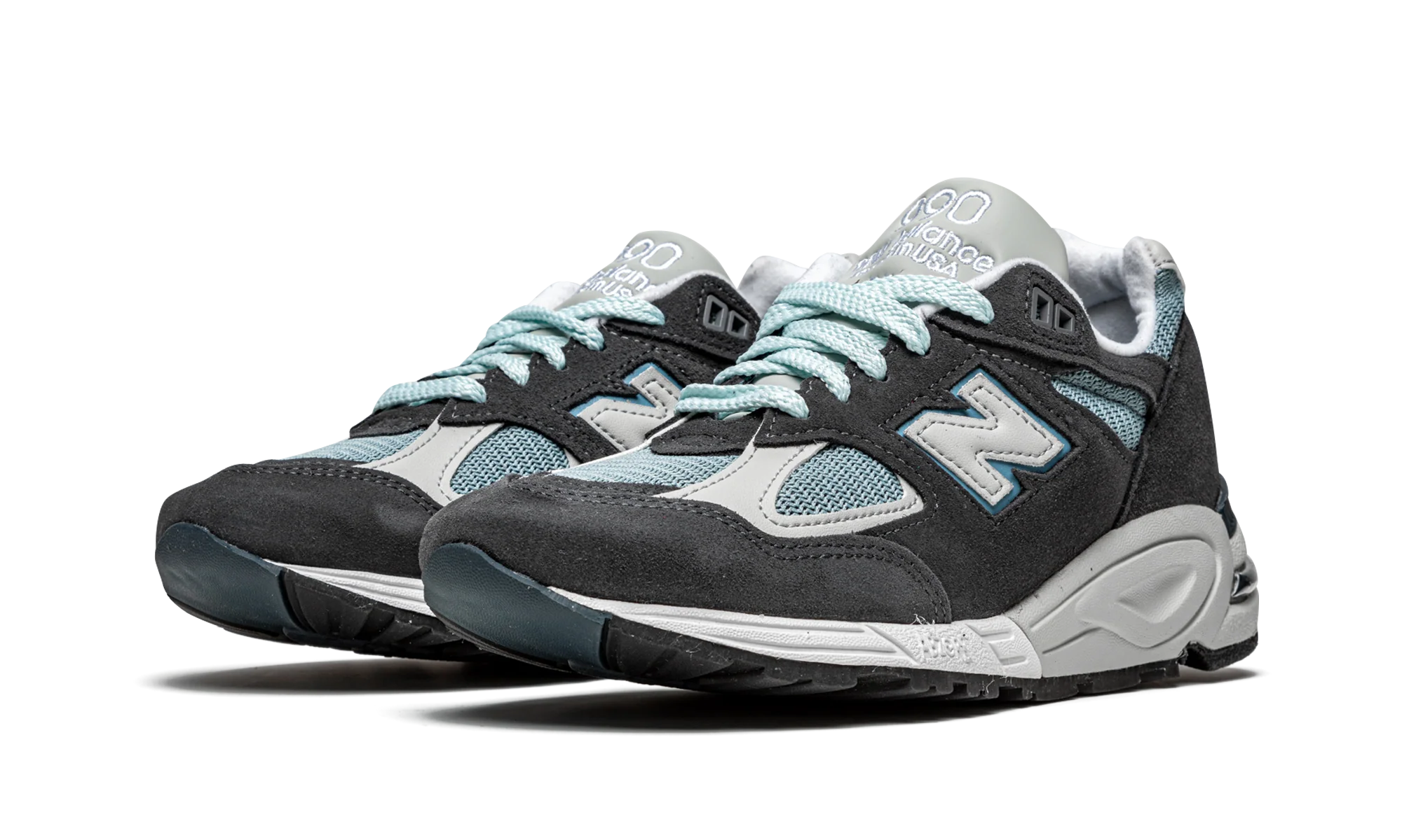 M990KT2 "Kith" M990KT2