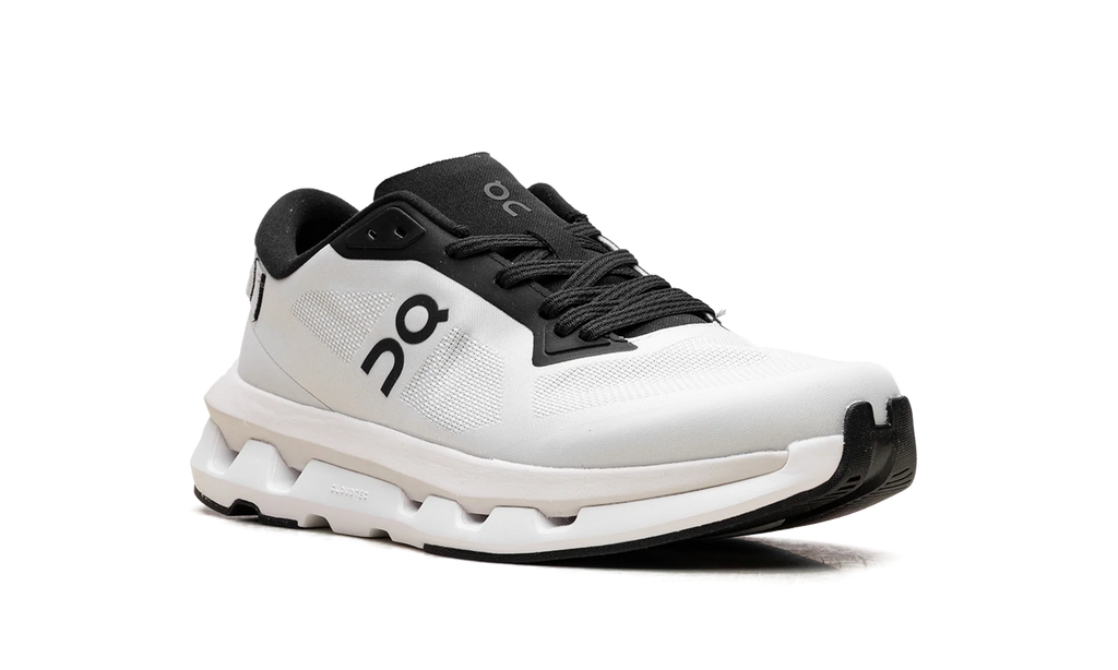 Cloudzone WMNS "Ice Black" 3WF10071926