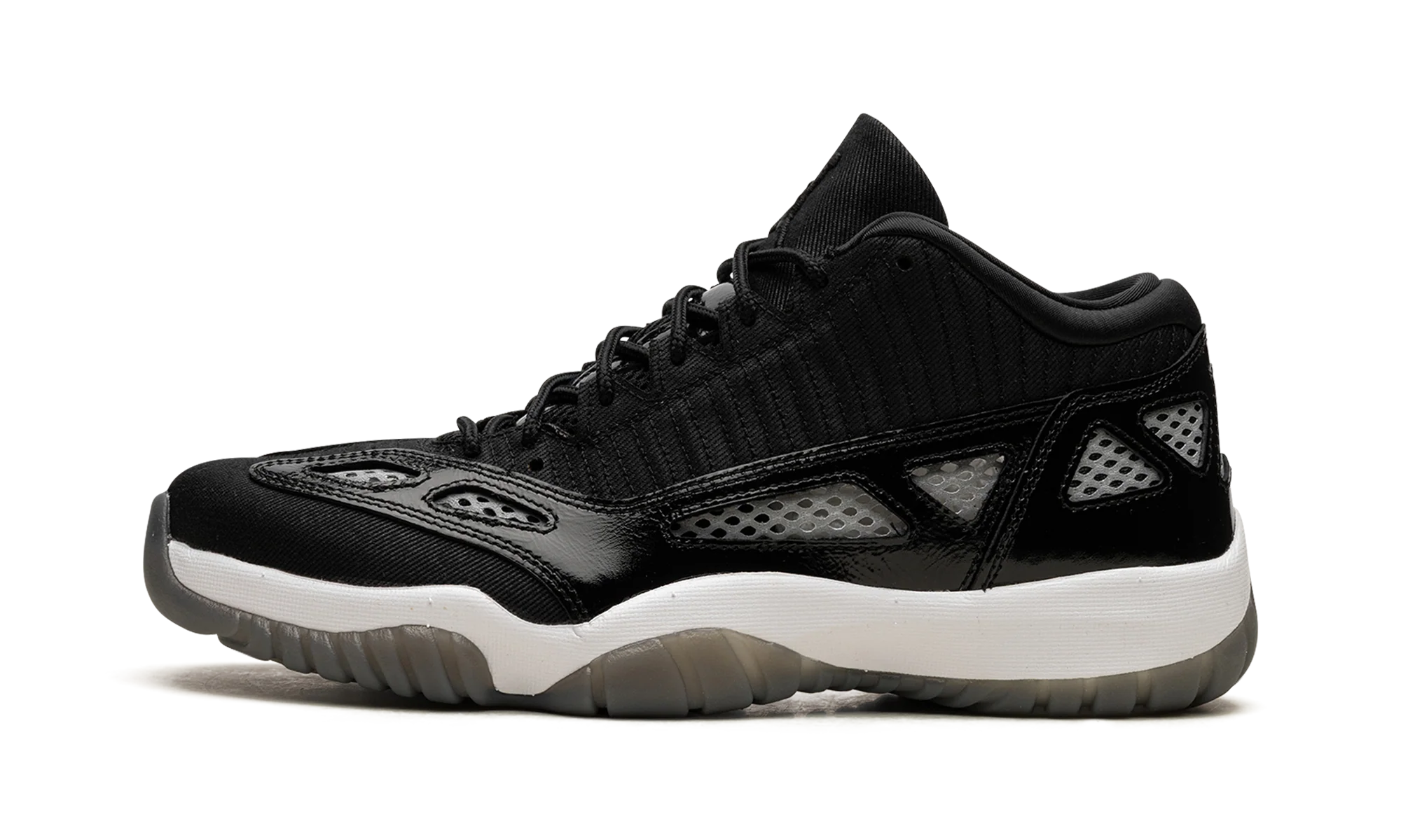 Air Jordan 11 Low IE "Black/White" 919712 001