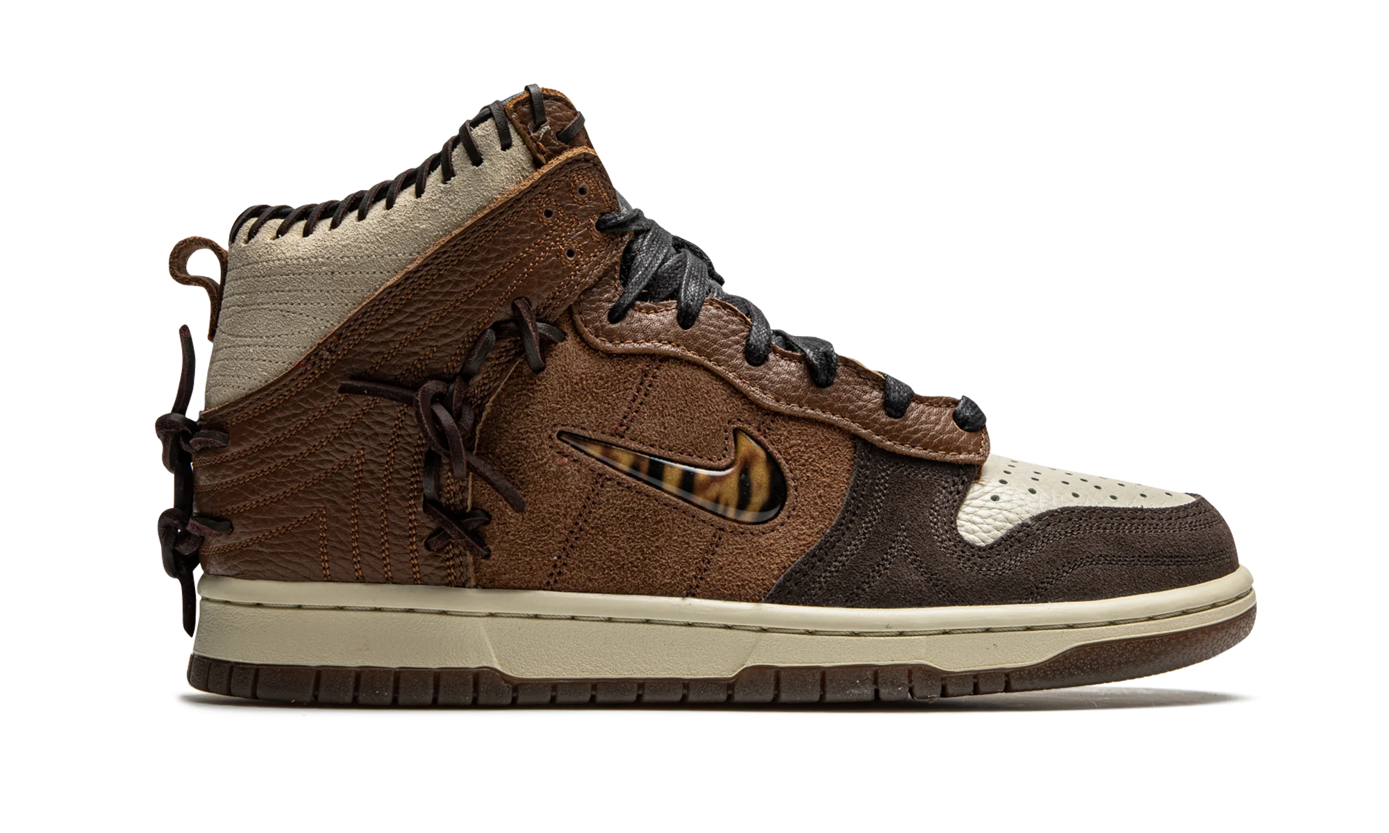 Dunk High "Bodega - Legend" CZ8125 200