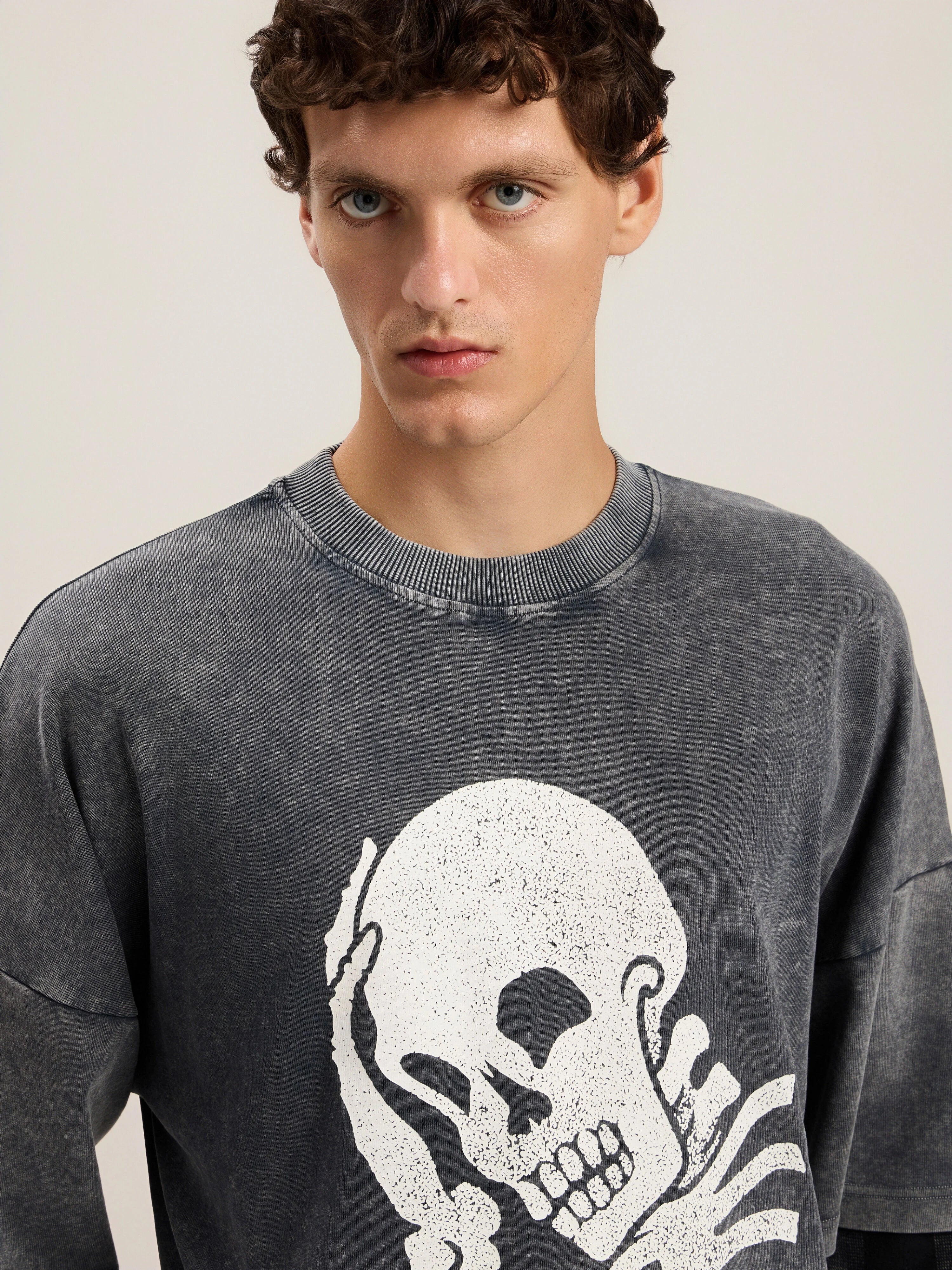 Skull Double Long-Sleeved Shirt