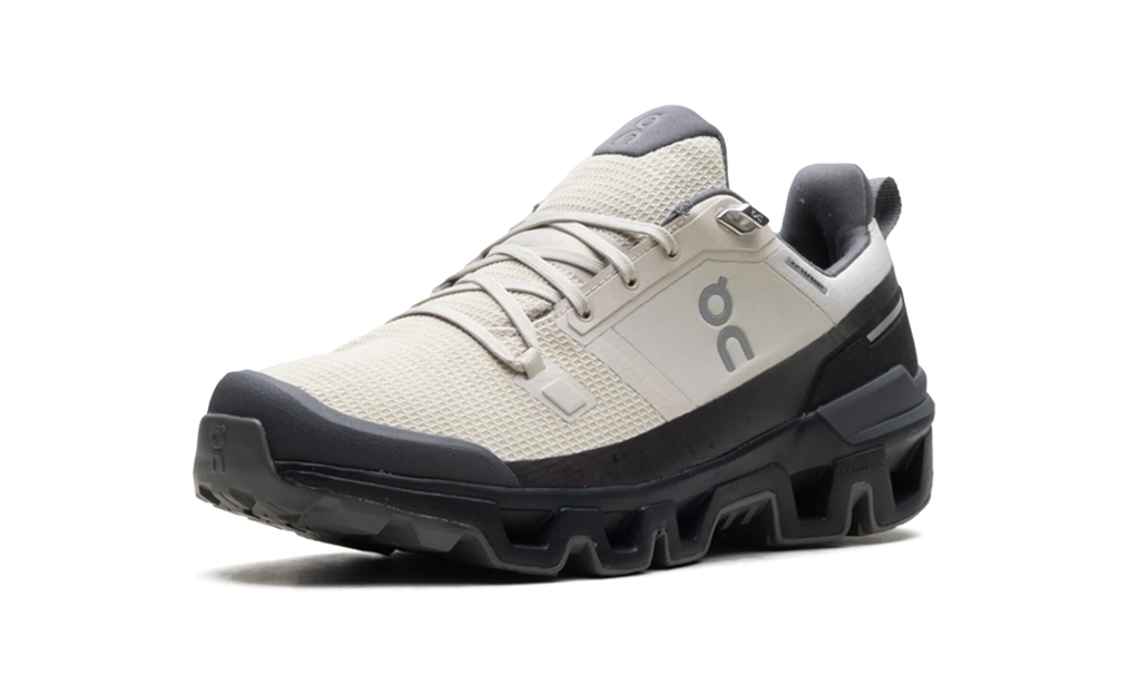 Cloudwander Waterproof WMNS "Sand/Black" 73.97667