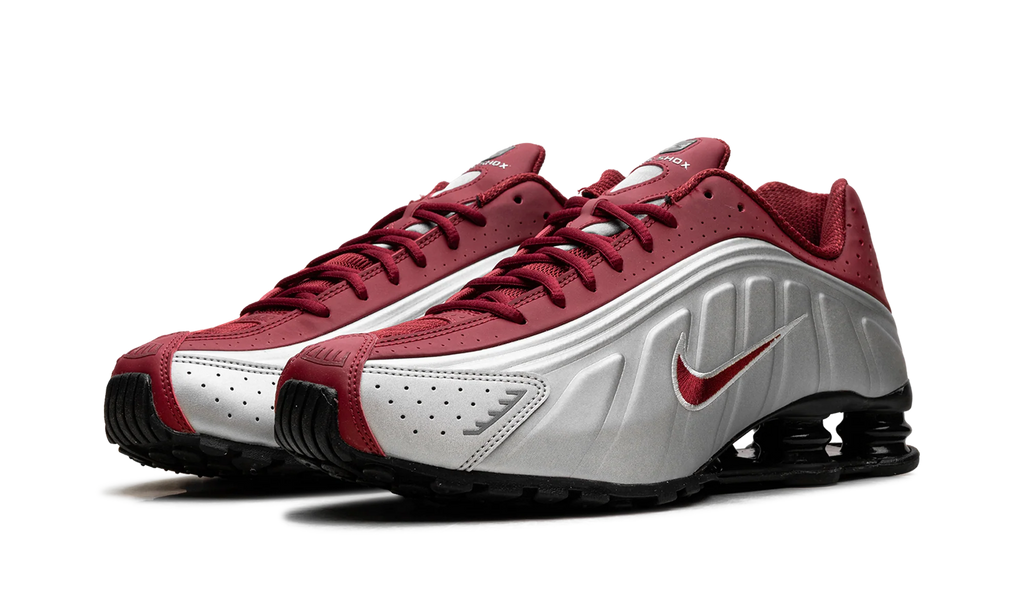 Shox R4 "Metallic Silver Black Crimson" HQ1988 009