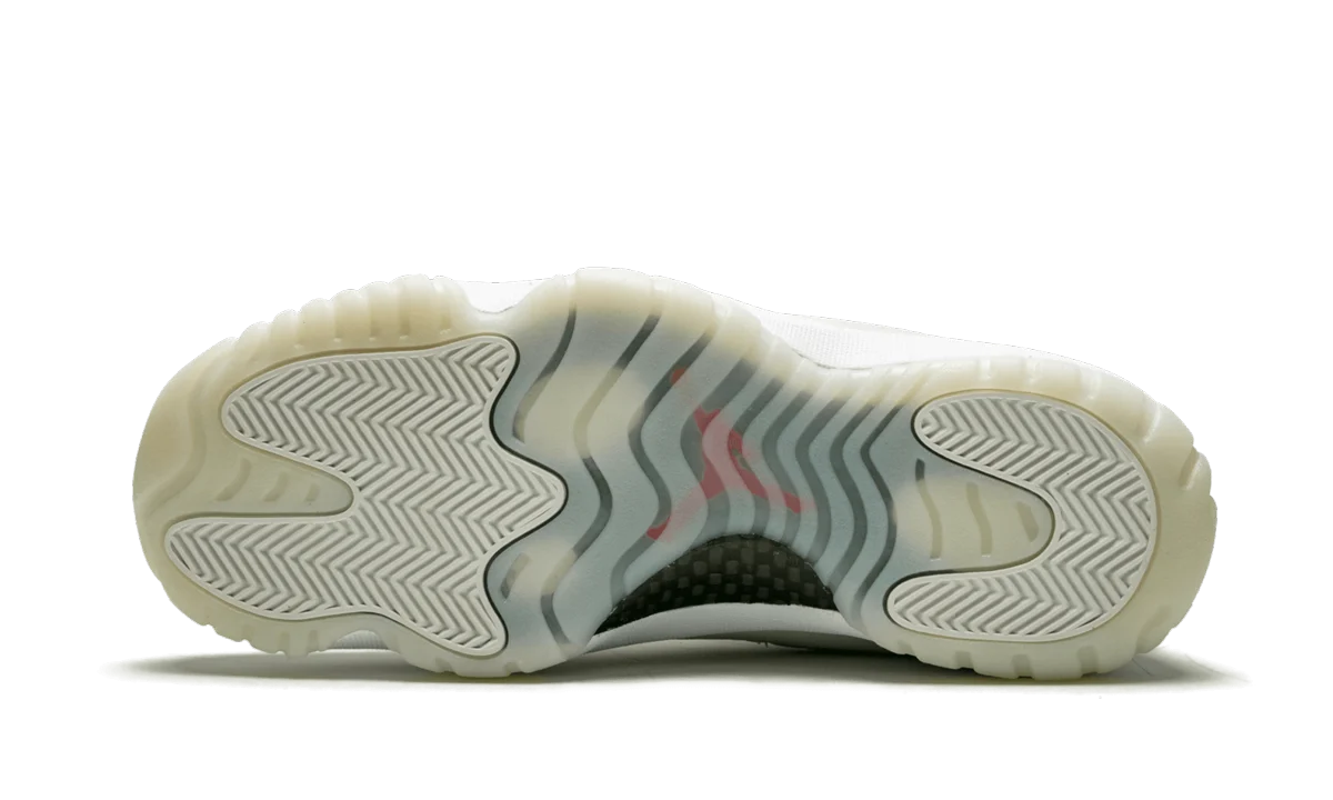 Air Jordan 11 Retro "Platinum Tint" 378037 016