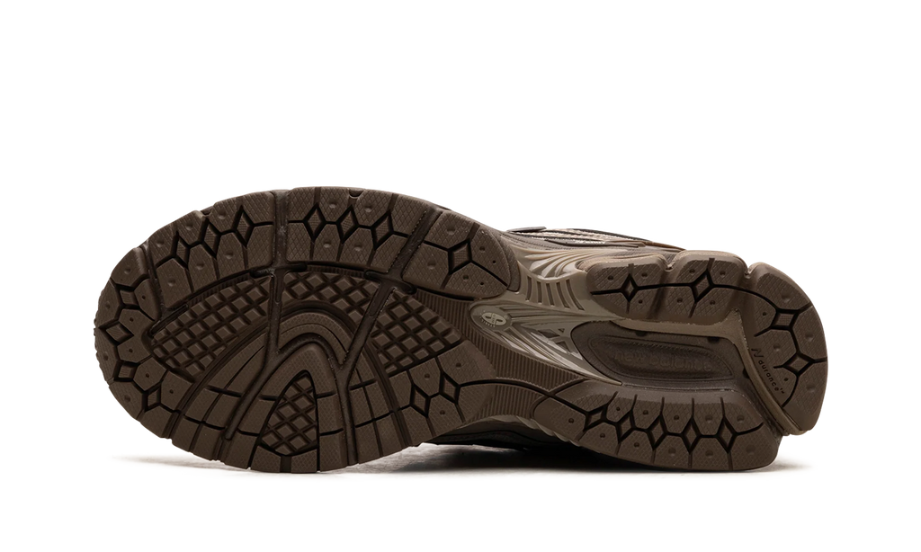 1906 "Driftwood Dark Mushroom" M1906RHD