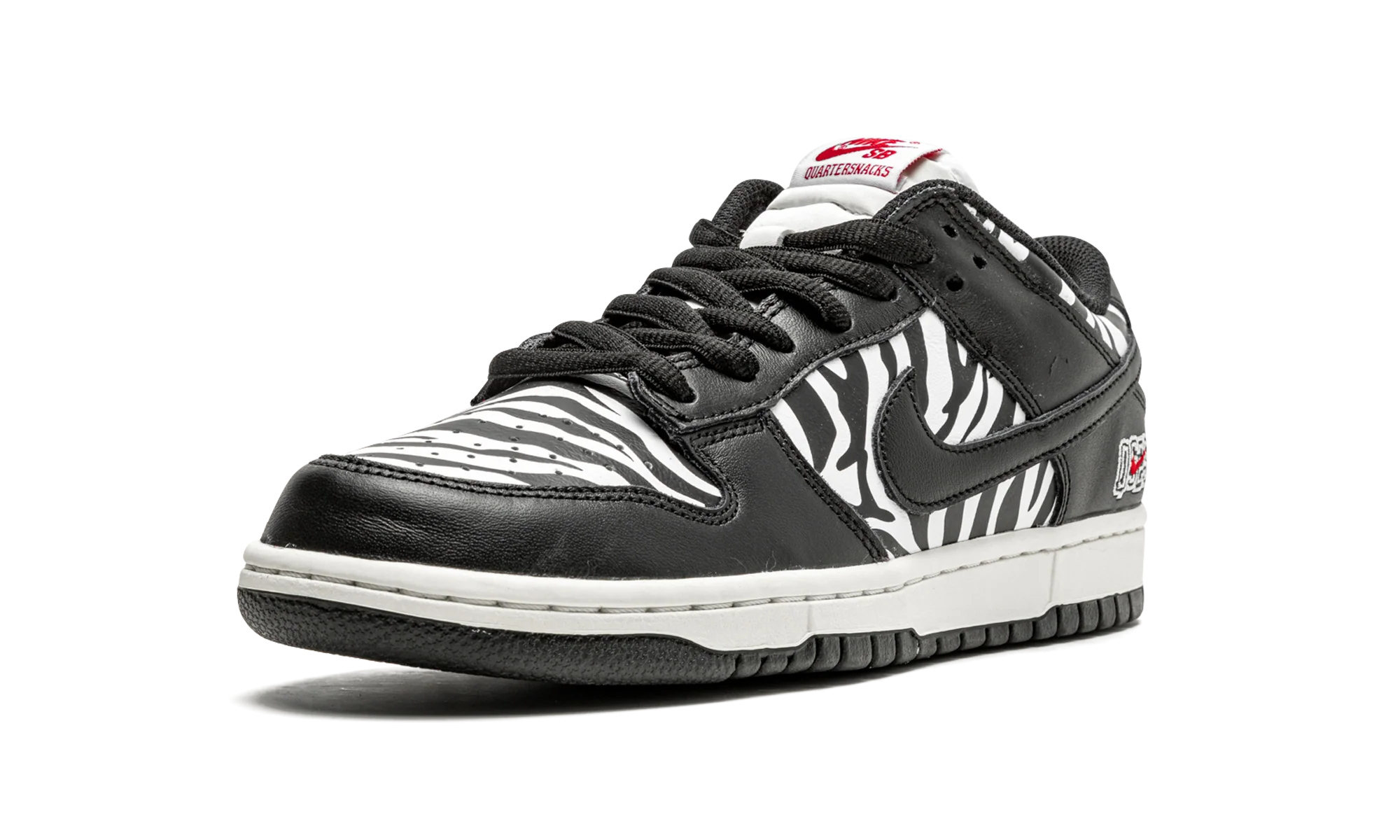SB Dunk Low OG QS "Quarter Snacks" DM3510 001