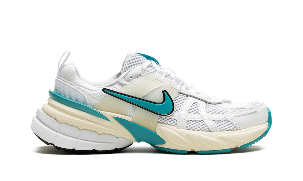 V2K Run WMNS "Dusty Cactus" FD0736 105