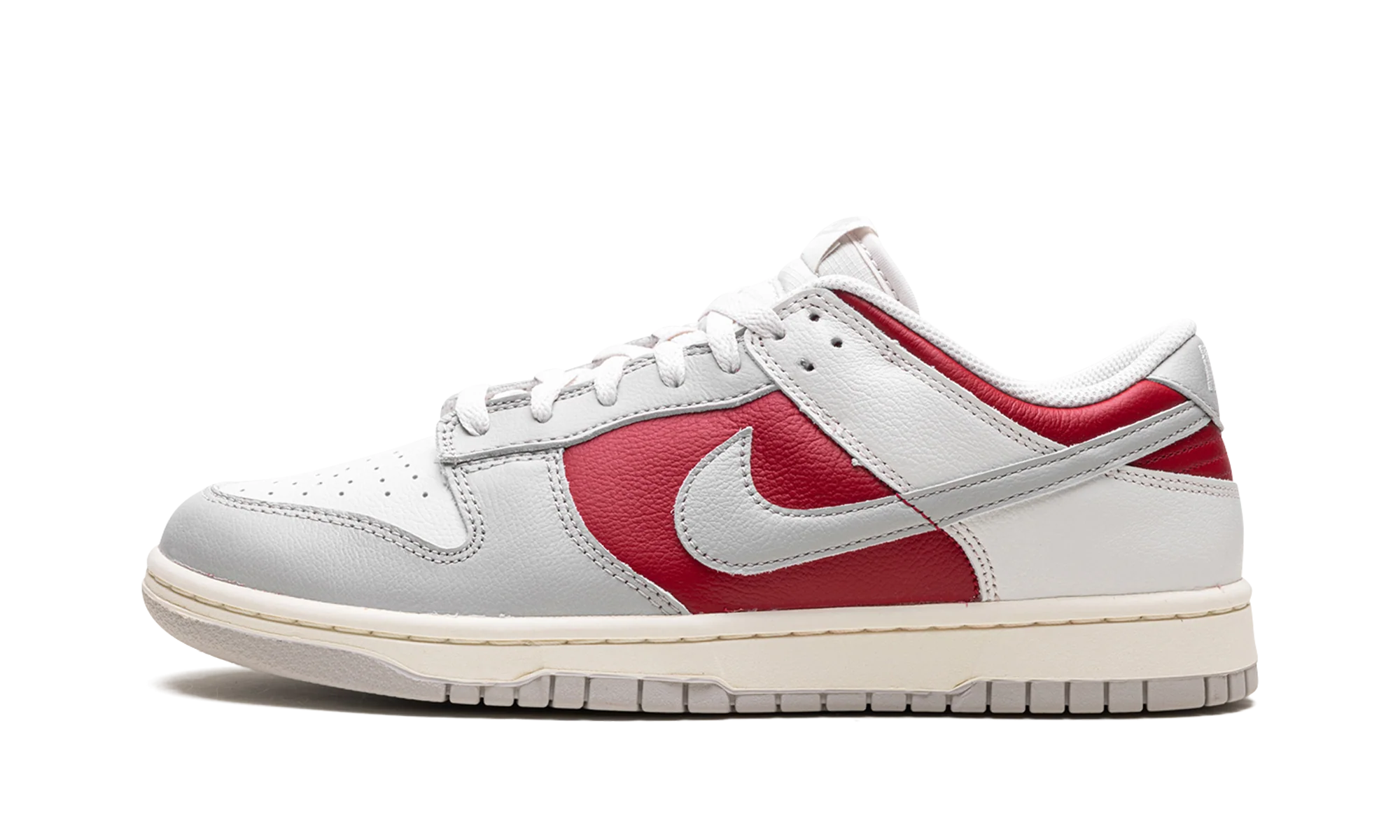 Dunk Low "Ultraman" HJ9093 030