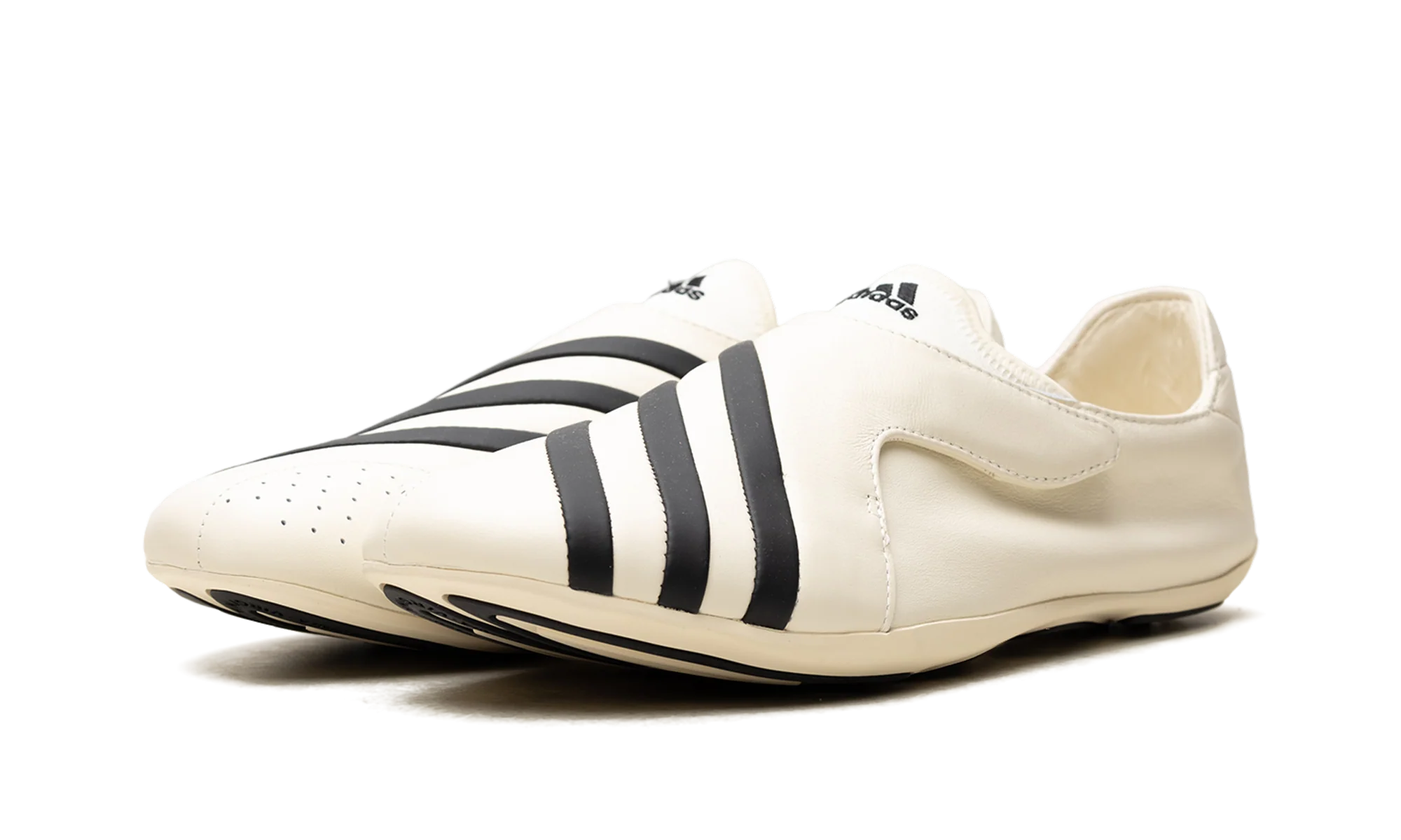 Vario Flat Earther "Pharrell - Core White" KI7668