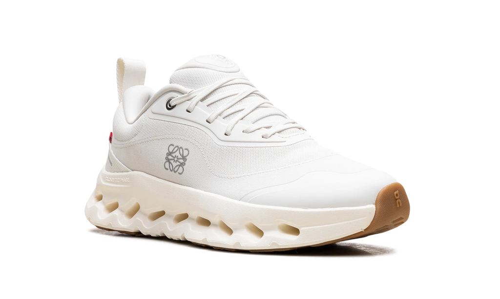 Cloudtilt 2 WMNS "LOEWE All White" 3WE10870108