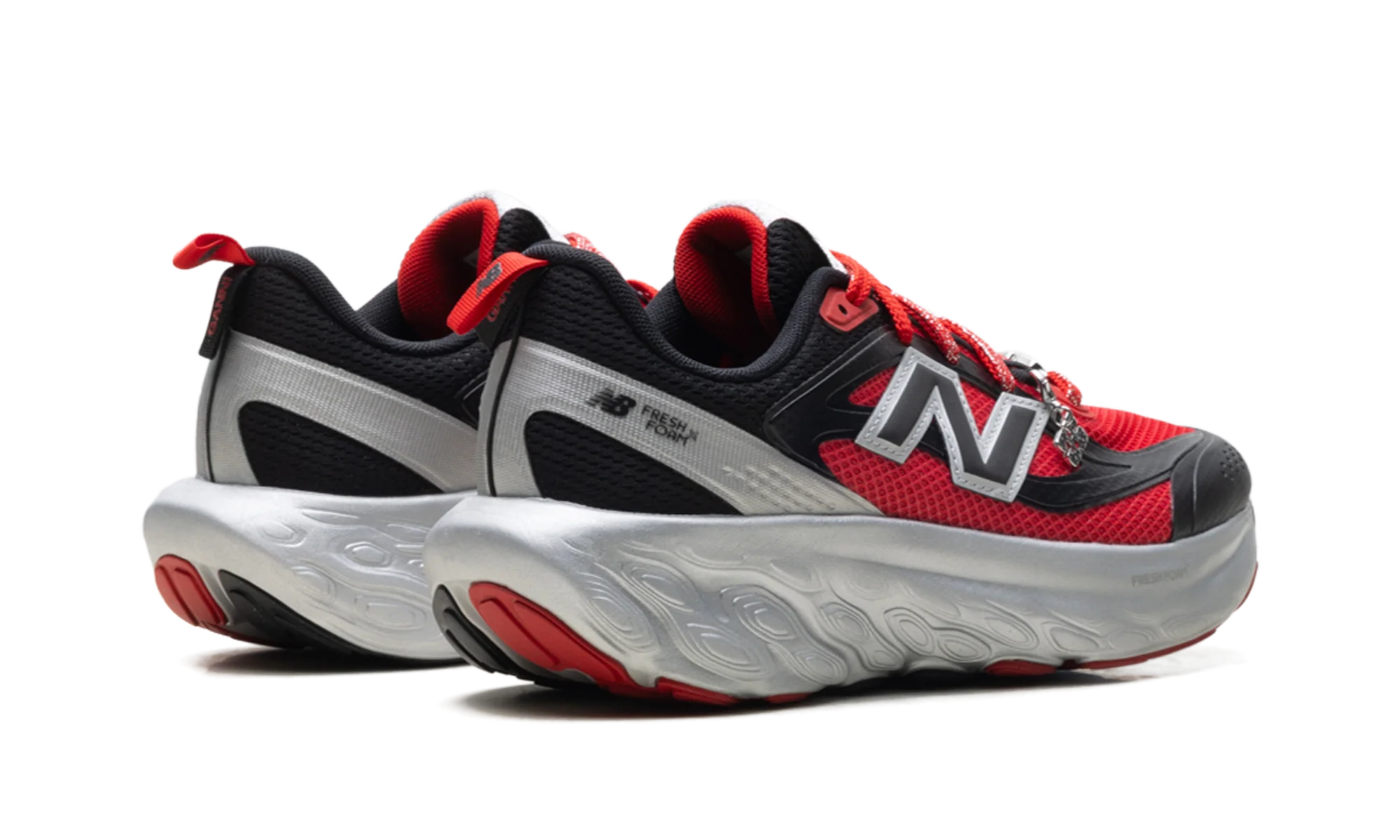 Fresh Foam Trainer "GANNI - Black Silver Metallic Red" UTRNGN